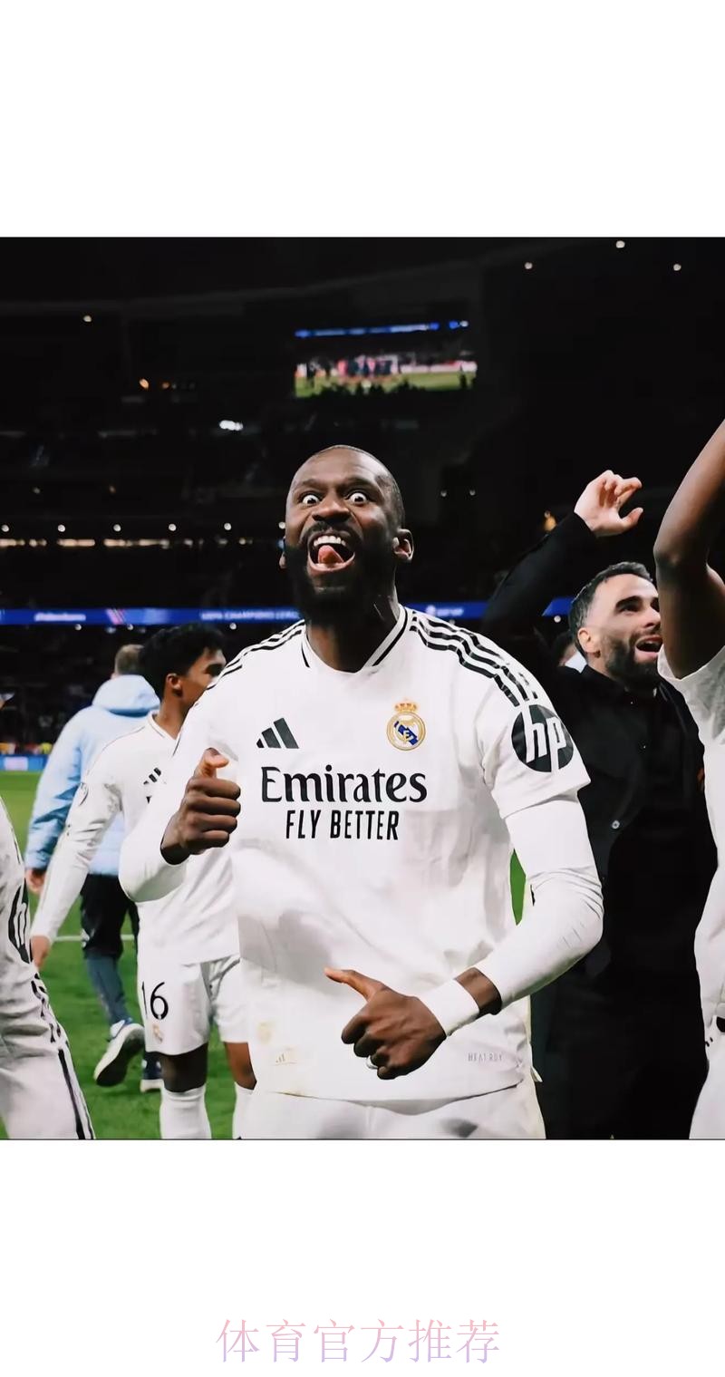 阿斯：皇马现在剩下吕迪格和阿森西奥两名后卫